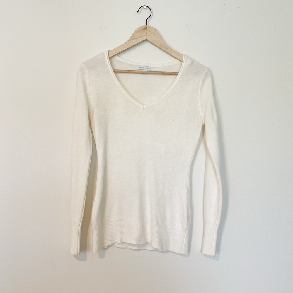 New York & Company Cream V Neck Sweater